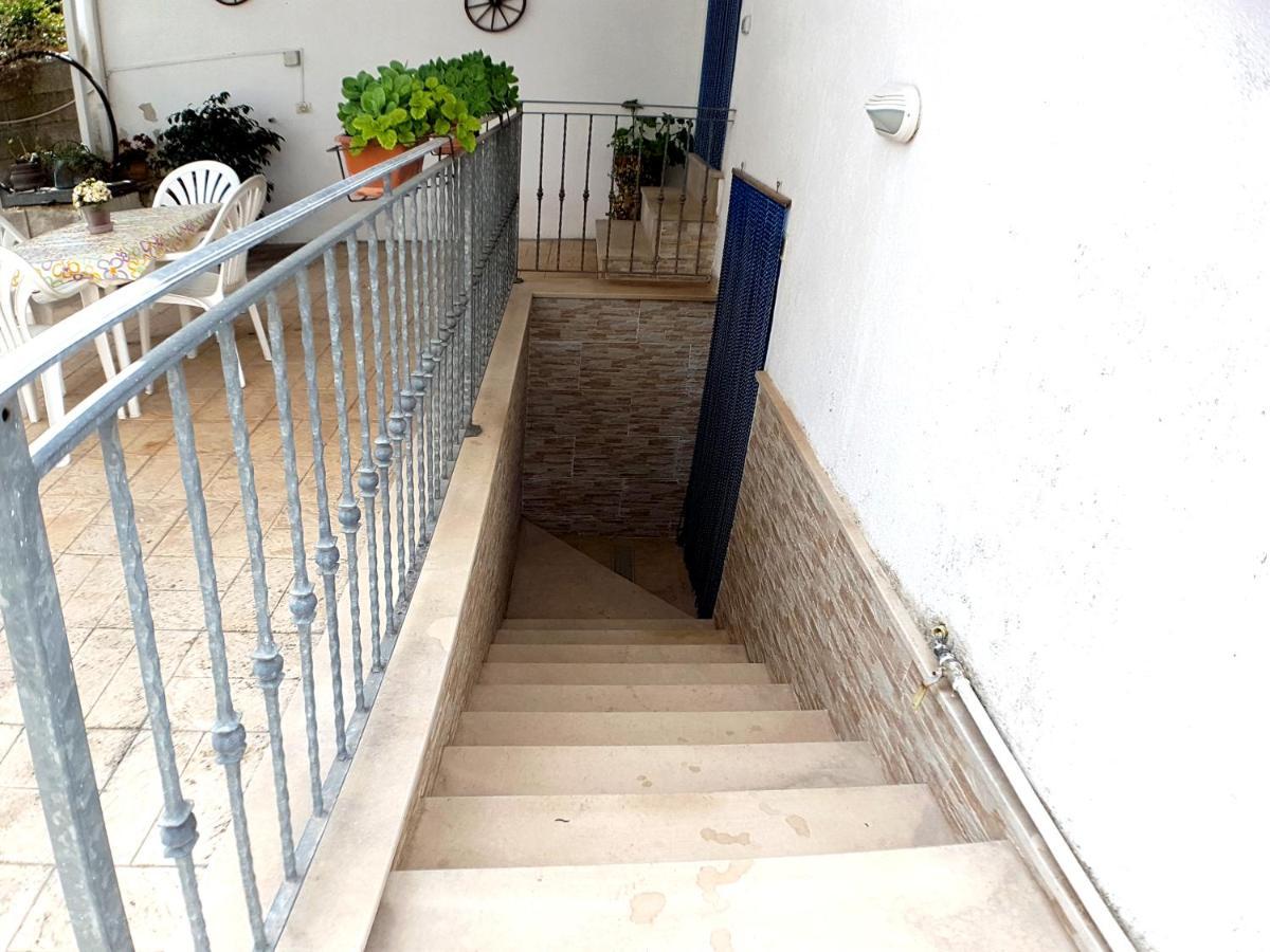 Oikia Vacanze Uggiano La Chiesa Casa Dante Εξωτερικό φωτογραφία