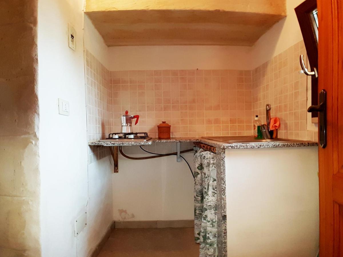 Oikia Vacanze Uggiano La Chiesa Casa Dante Εξωτερικό φωτογραφία
