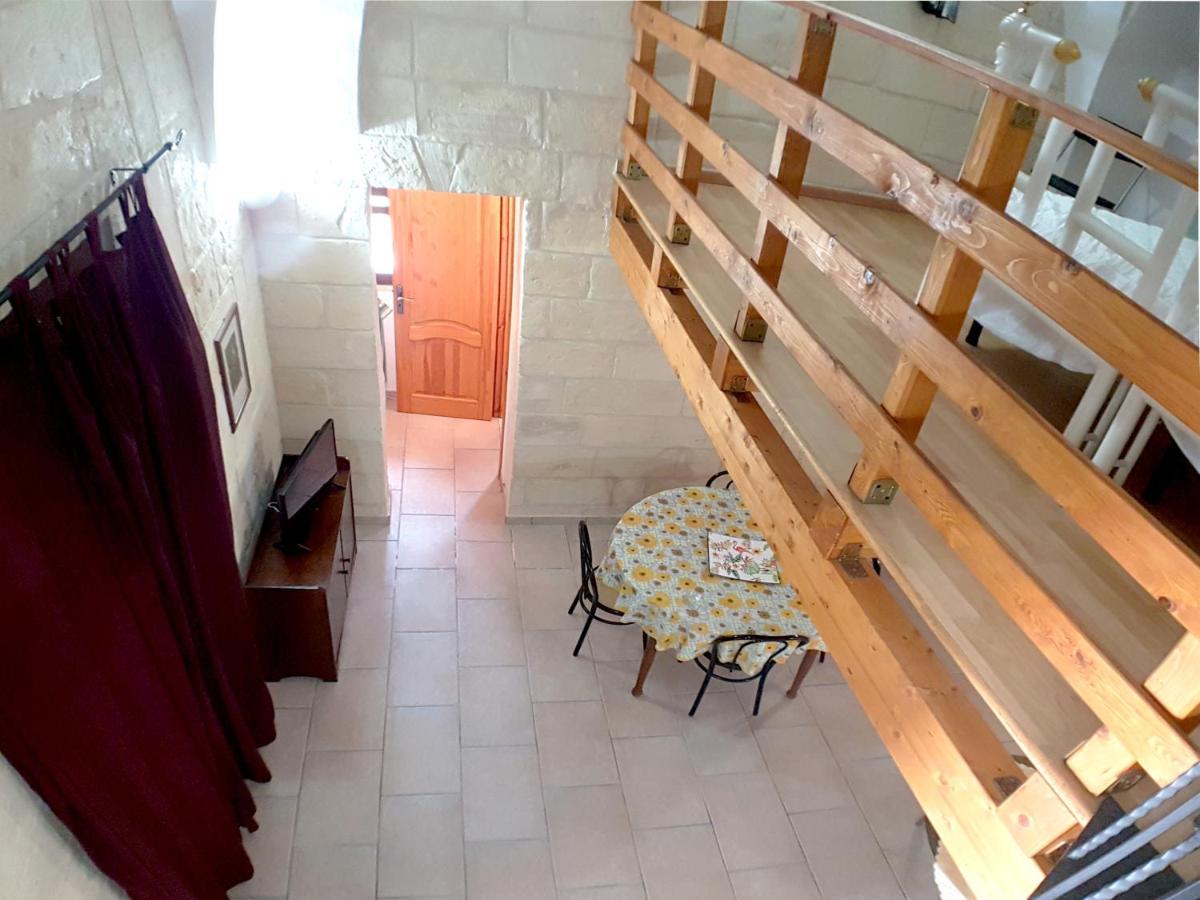 Oikia Vacanze Uggiano La Chiesa Casa Dante Εξωτερικό φωτογραφία