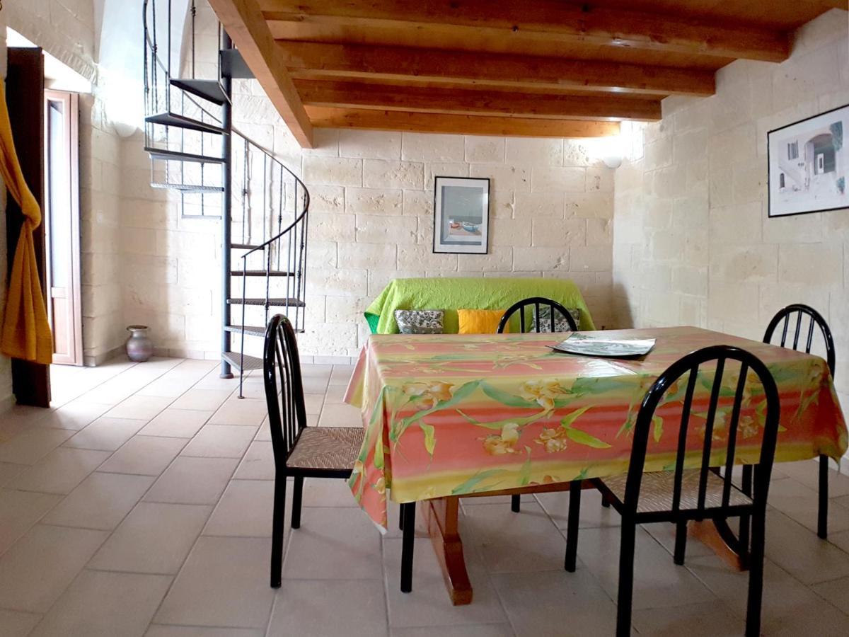 Oikia Vacanze Uggiano La Chiesa Casa Dante Εξωτερικό φωτογραφία